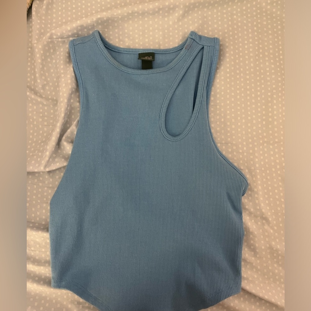 blue target top